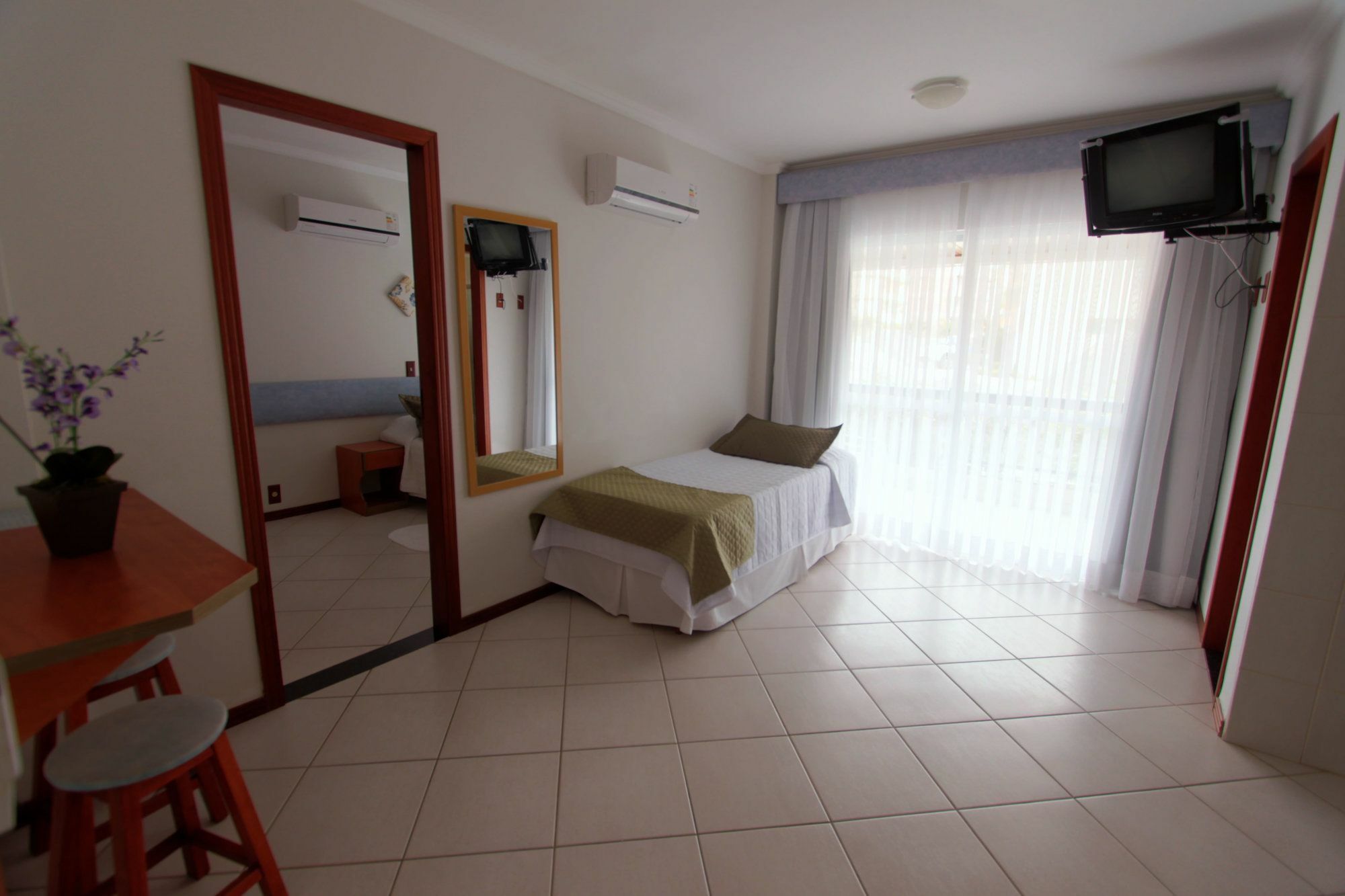 Pousada Garateia บอมบินญัส ภายนอก รูปภาพ